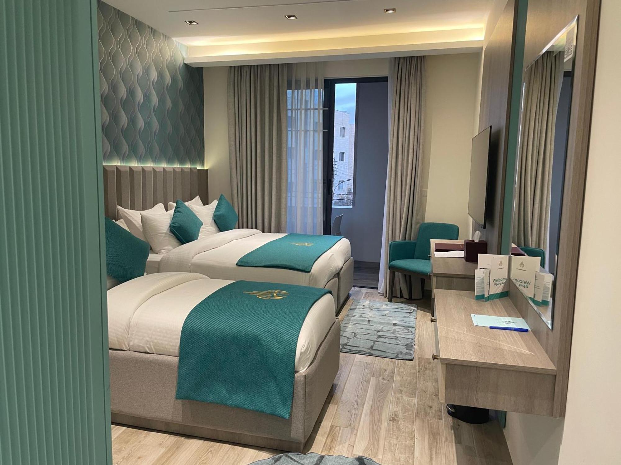 Отель Soho Midtown Ash Shumaysani Экстерьер фото