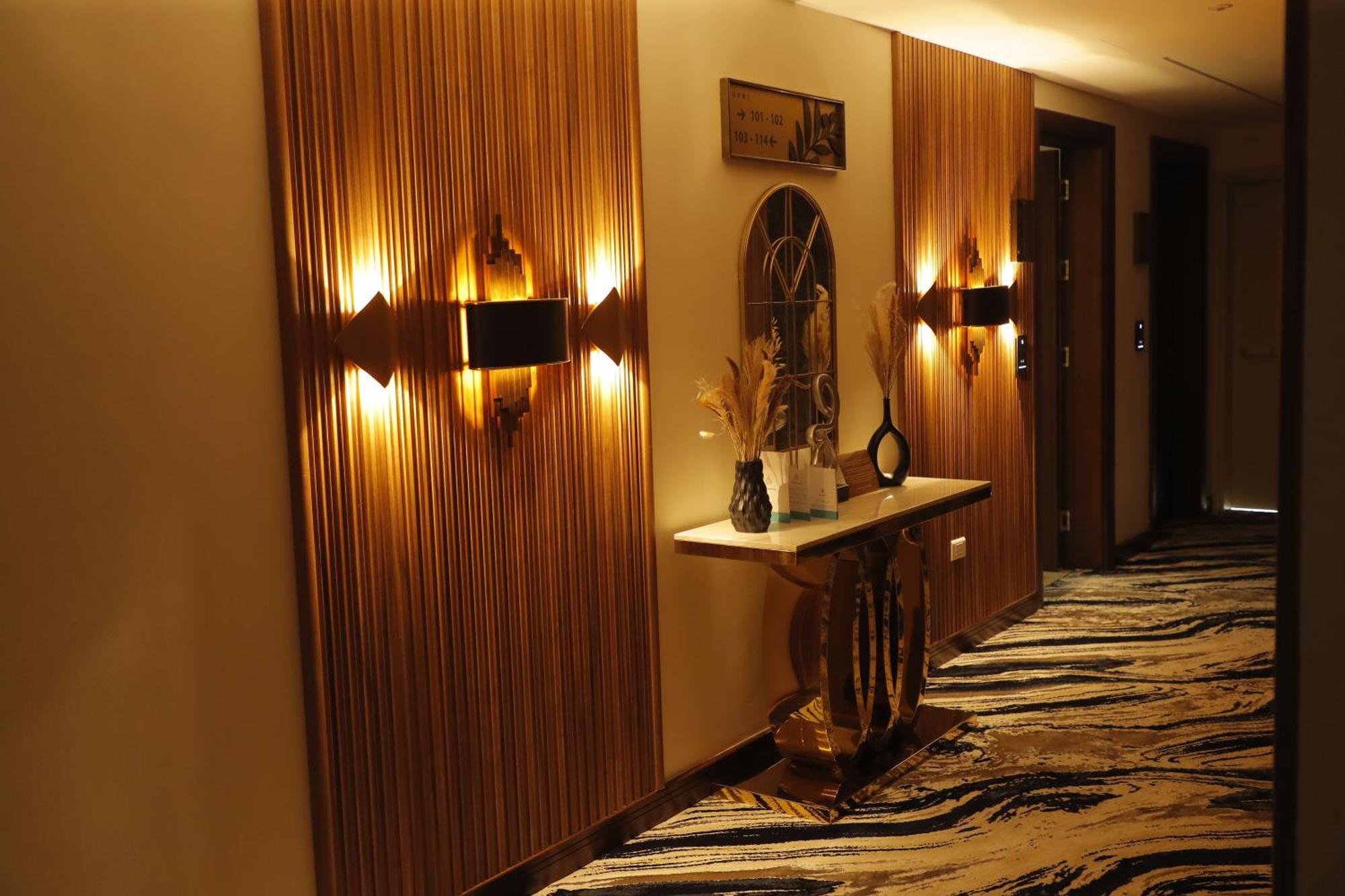 Отель Soho Midtown Ash Shumaysani Экстерьер фото